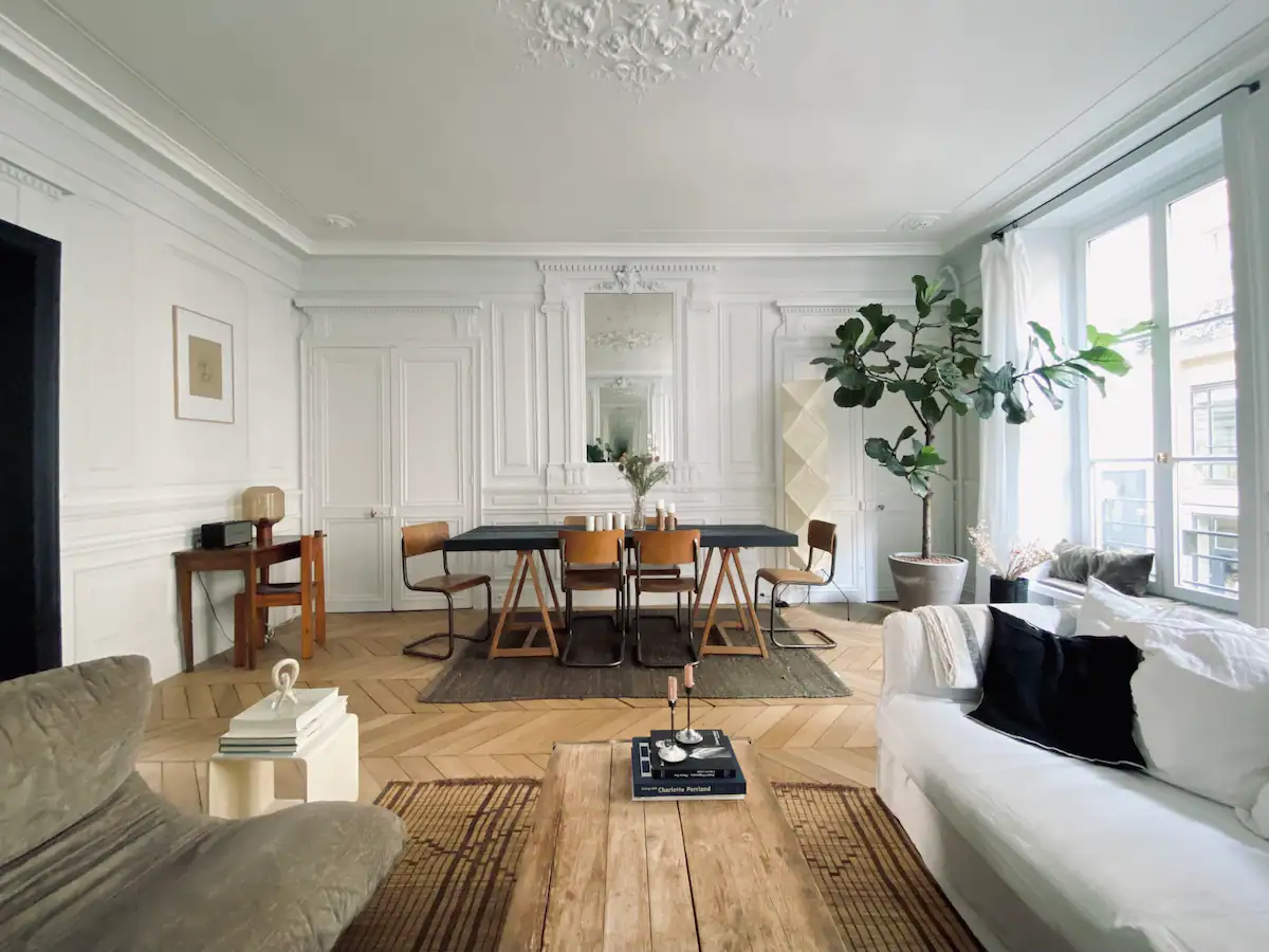 confiez la rénovation de votre appartement à paris à des experts pour un résultat sur mesure, moderne et durable. devis gratuit et accompagnement personnalisé.