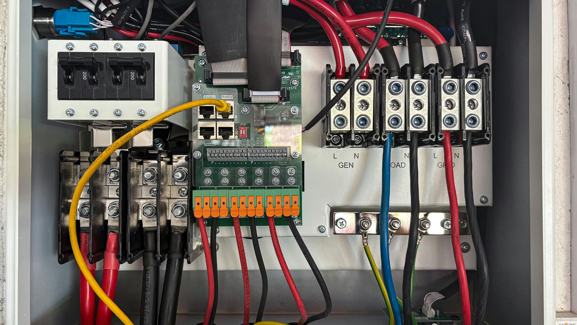 découvrez comment réussir votre rénovation électrique sans stress grâce à nos conseils pratiques, pour un logement plus sûr et moderne. simplifiez vos travaux et gagnez en sérénité dès aujourd'hui !