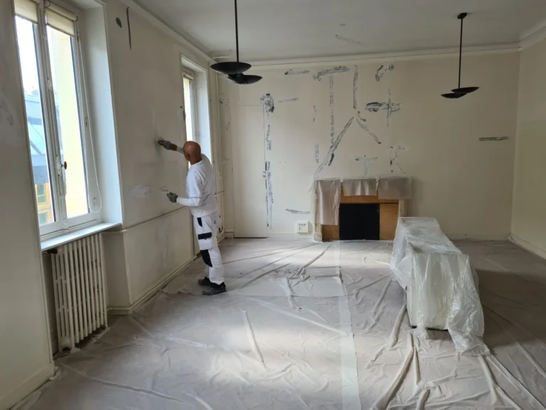 découvrez nos services de rénovation intérieure à paris : transformation d'appartements, modernisation de maisons et aménagement sur-mesure pour créer un espace harmonieux et fonctionnel.