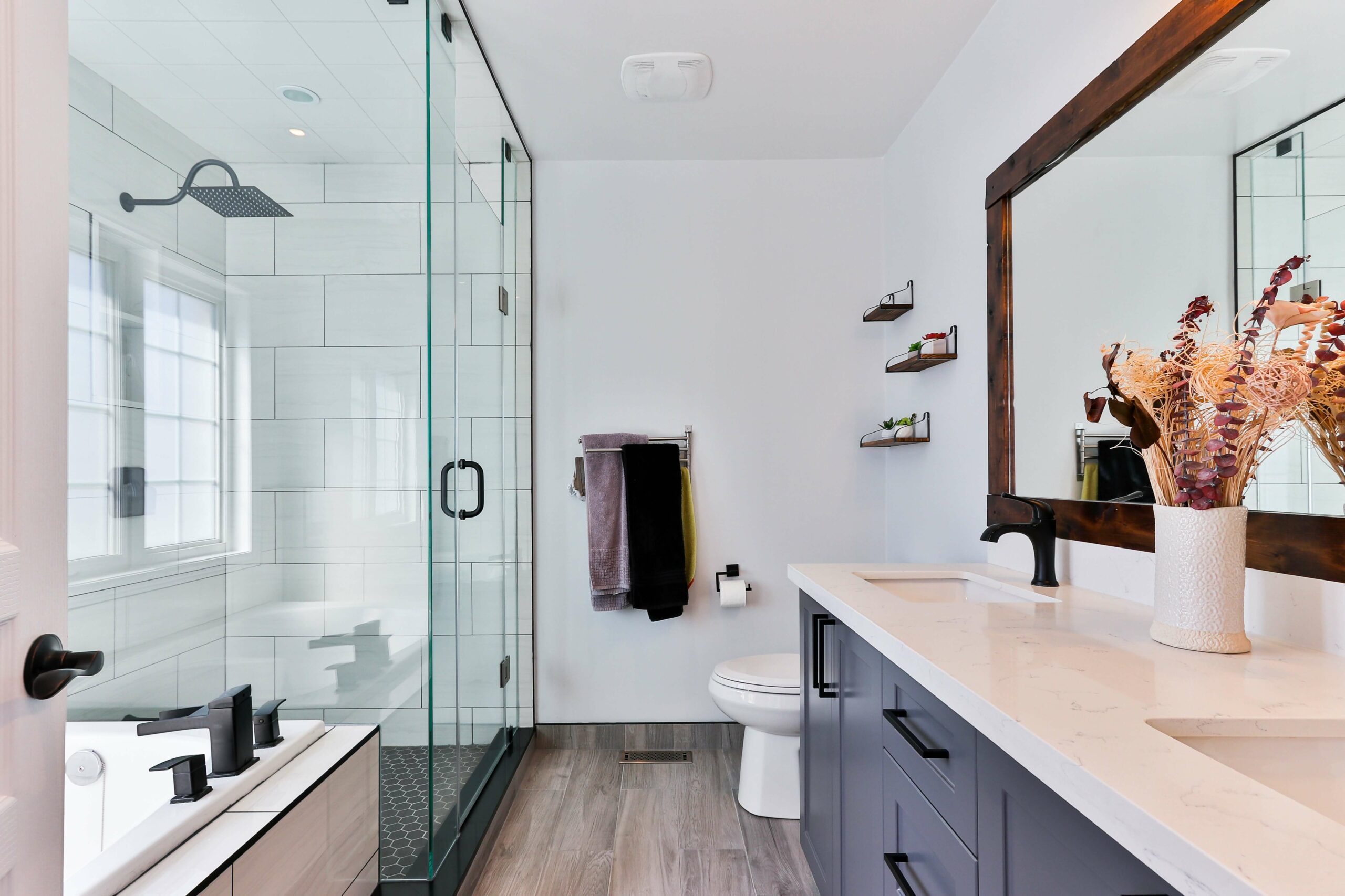 confiez la rénovation de votre salle de bain à des experts : conseils, idées déco, tendances et astuces pour transformer votre espace en une pièce fonctionnelle et moderne.