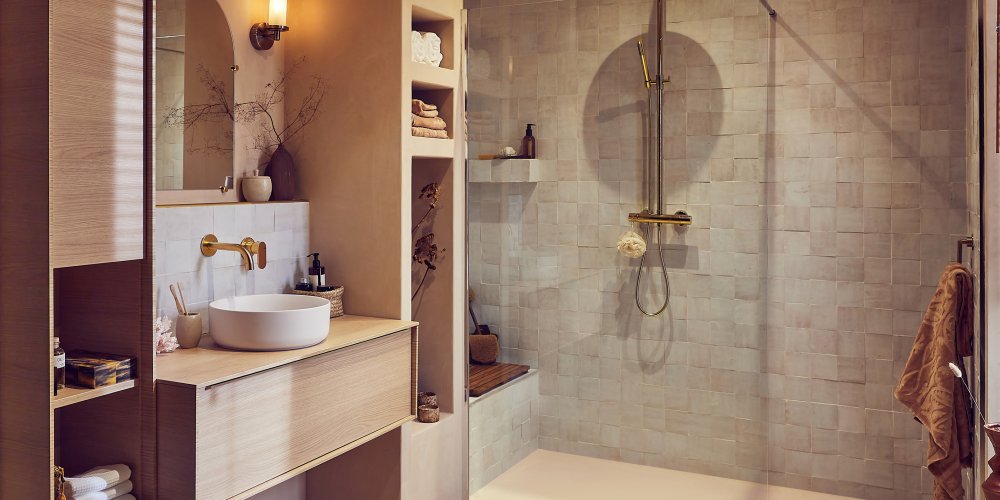 confiez la rénovation de votre salle de bain à paris à des experts. design moderne, matériaux de qualité et conseils personnalisés pour un espace fonctionnel et élégant. demandez un devis gratuit !
