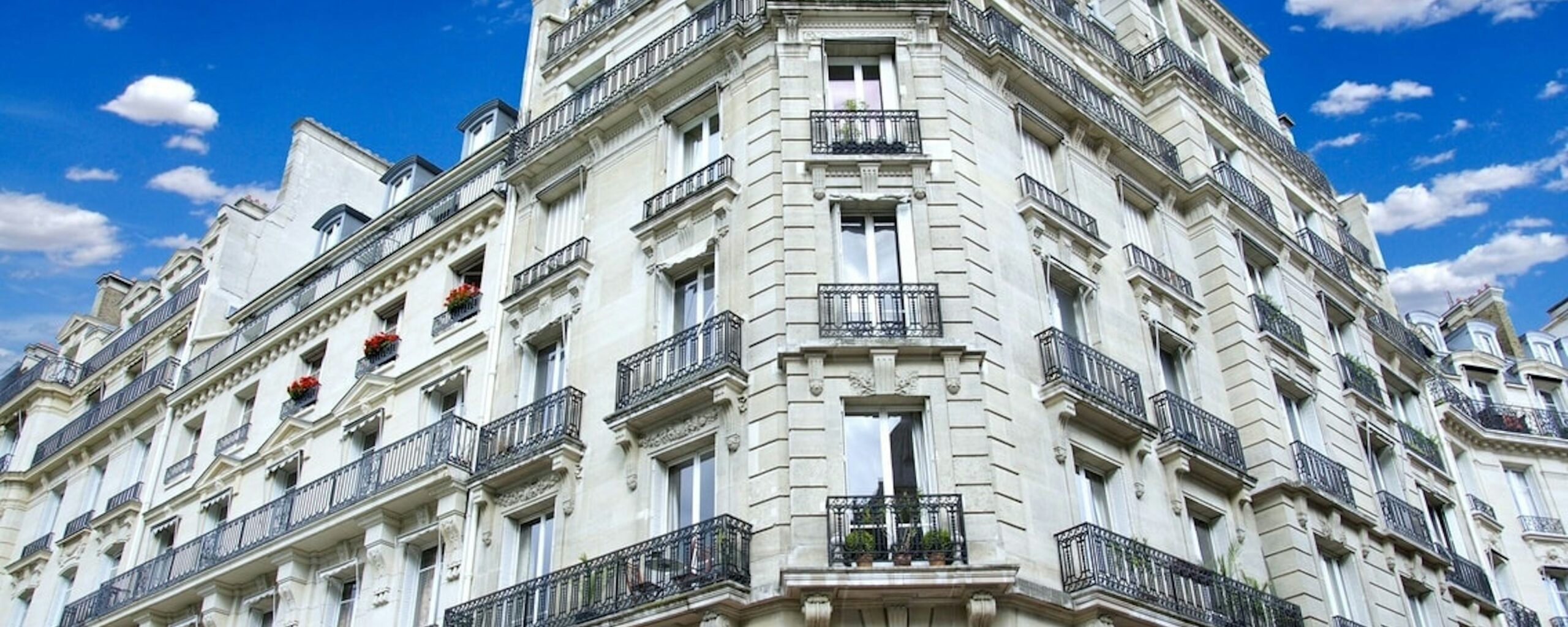 découvrez comment estimer et optimiser votre budget travaux à paris. conseils, astuces et exemples de prix pour réussir vos projets de rénovation ou de construction dans la capitale.