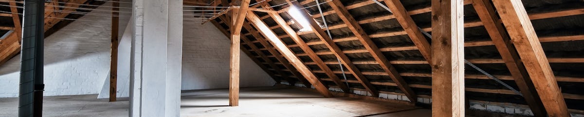 découvrez tout ce qu'il faut savoir sur le coût d'aménagement des combles : tarifs moyens, éléments à prévoir, conseils pour estimer votre budget et réussir votre projet de rénovation.