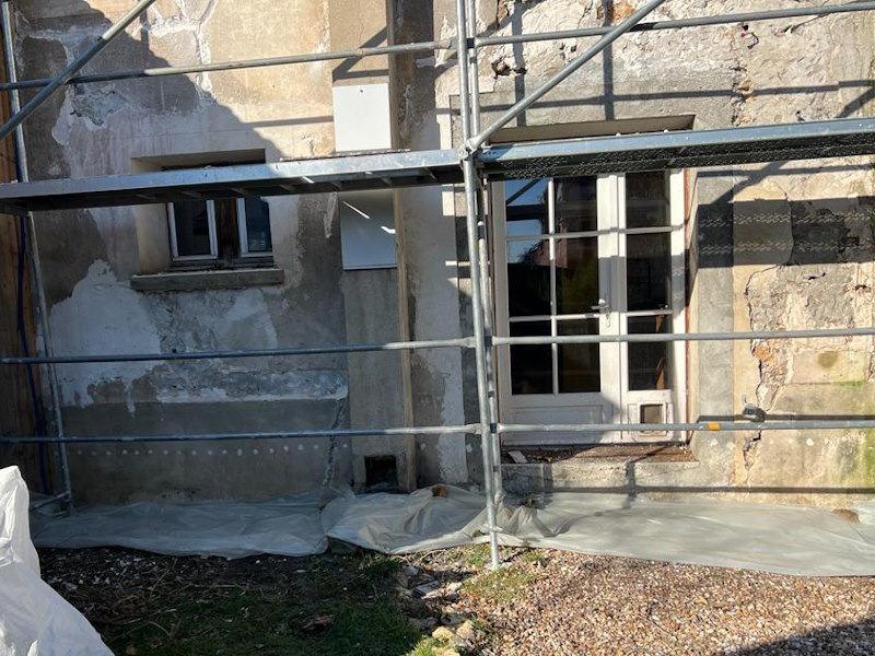 découvrez le coût moyen pour la rénovation d'une maison, avec des conseils pour budgétiser vos travaux et optimiser vos dépenses.
