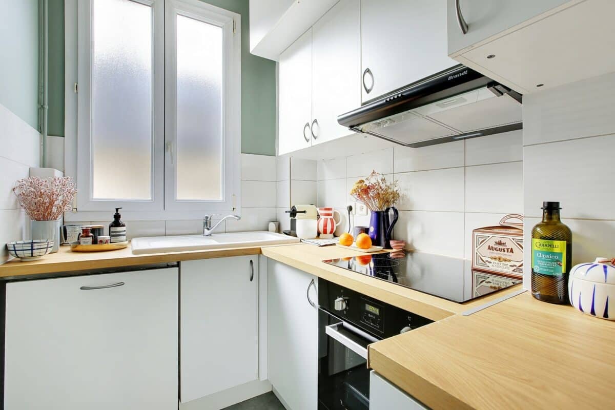 découvrez nos solutions de rénovation de cuisine pas chère en france, alliant qualité et prix abordables pour transformer votre espace culinaire.