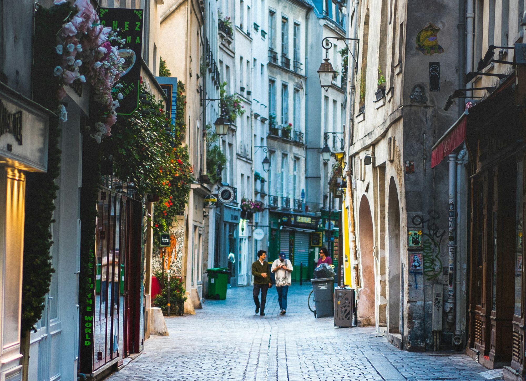 expert en rénovation à paris 14ème, nous transformons votre intérieur avec qualité et savoir-faire. devis personnalisé, intervention rapide et garantie décennale.