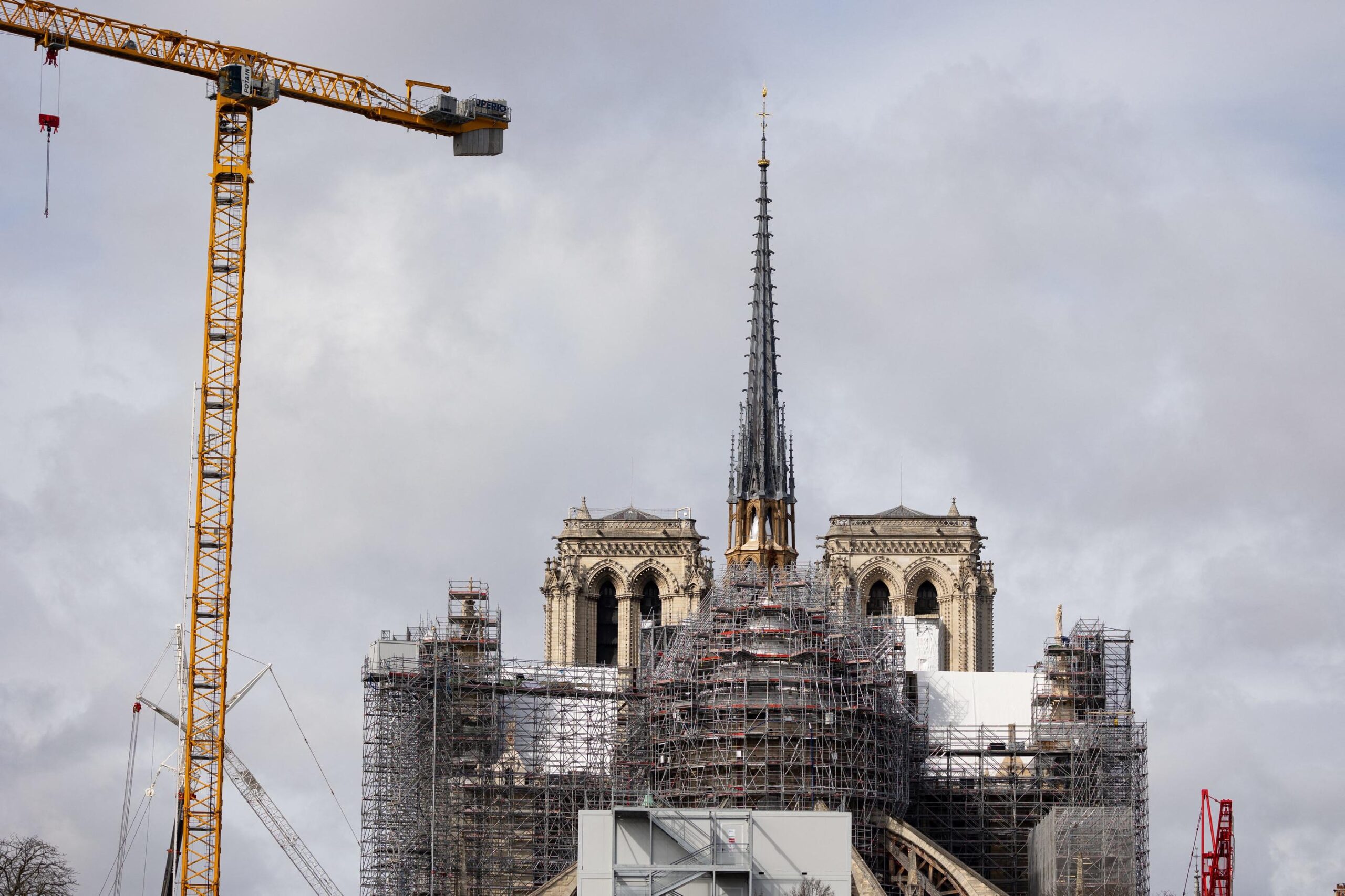 expert en rénovation à paris : transformez votre intérieur avec des professionnels qualifiés. devis gratuit et travaux de qualité garantis.