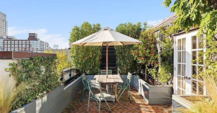 découvrez nos services experts pour rénover votre maison à paris avec qualité et efficacité. transformez votre intérieur selon vos envies grâce à nos professionnels.